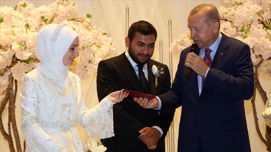 Cumhurbaşkanı Erdoğan, nikah şahitliği yaptı!