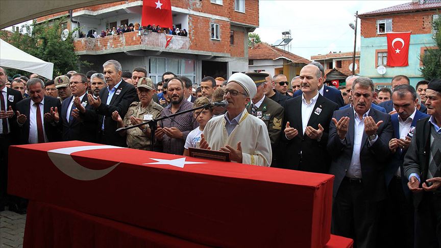 Şehit Binbaşı Zafer Akkuş son yolculuğuna uğurlandı