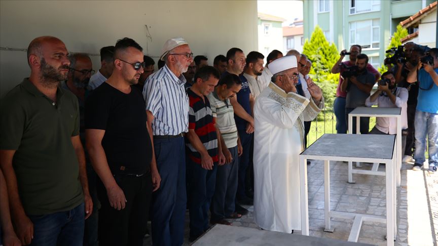 Düzce'deki selde hayatını kaybeden Cengiz Töngel toprağa verildi