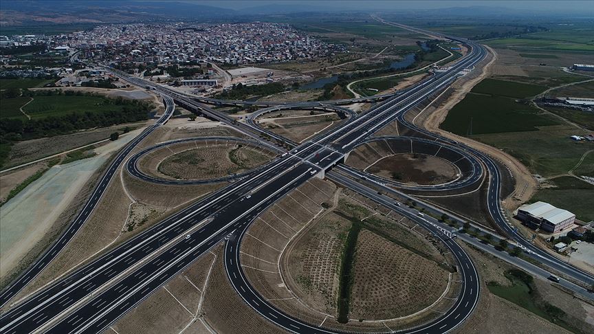 İstanbul-İzmir arasında kısalan yol tasarrufu artıracak