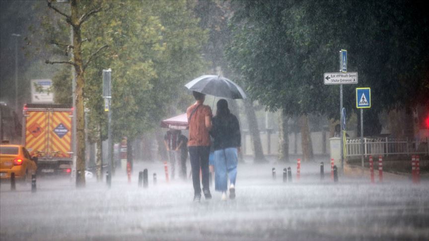 İstanbul'da 3 gün sağanak etkili olacak!