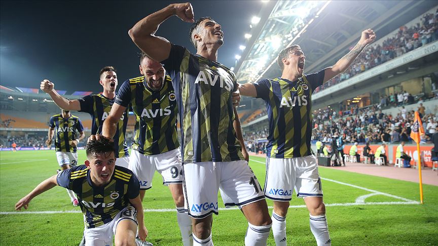 Fenerbahçe pes etmiyor!