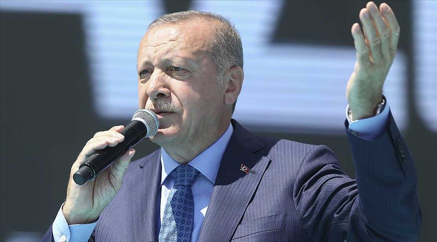 Cumhurbaşkanı Erdoğan: Bize kefen biçenlerin heveslerini kursaklarında bırakmayı sürdüreceğiz