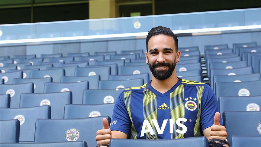 Adil Rami Fenerbahçe'de...