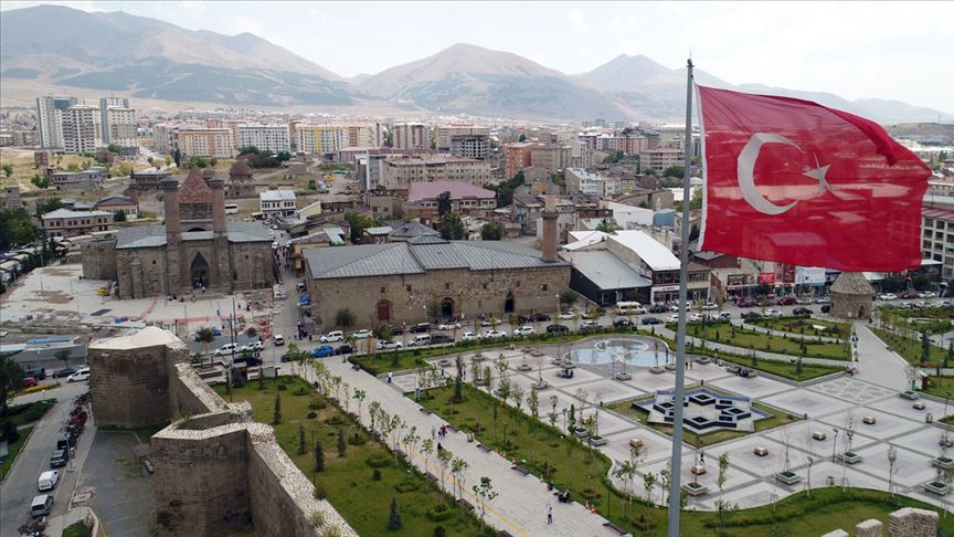 Tarihe yolculuk yaptıran şehir: ERZURUM