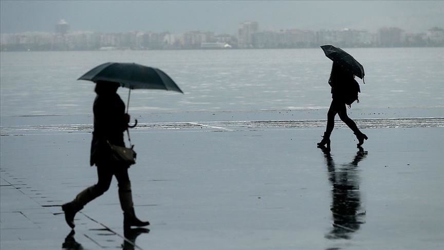 Marmara'da sağanak etkili oluyor..