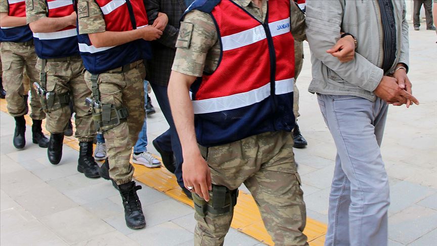 Hakkari'de terör operasyonu: 6 gözaltı