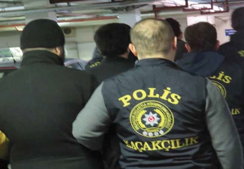 "İstanbul'da Kaçakçılık Operasyonu"