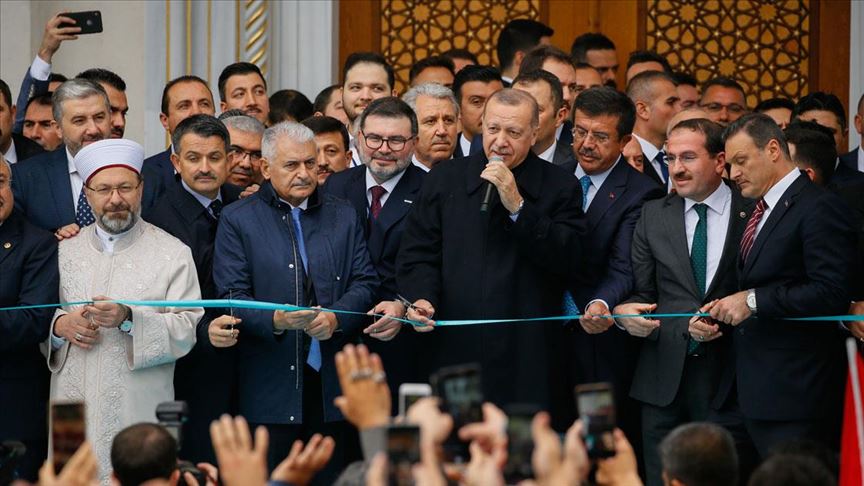 Cumhurbaşkanı Erdoğan İzmir'de cami açılışına katıldı