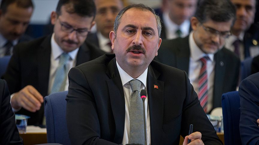 Adalet Bakanı Gül: Kadına şiddeti engelleyecek tedbirleri almakta kararlıyız