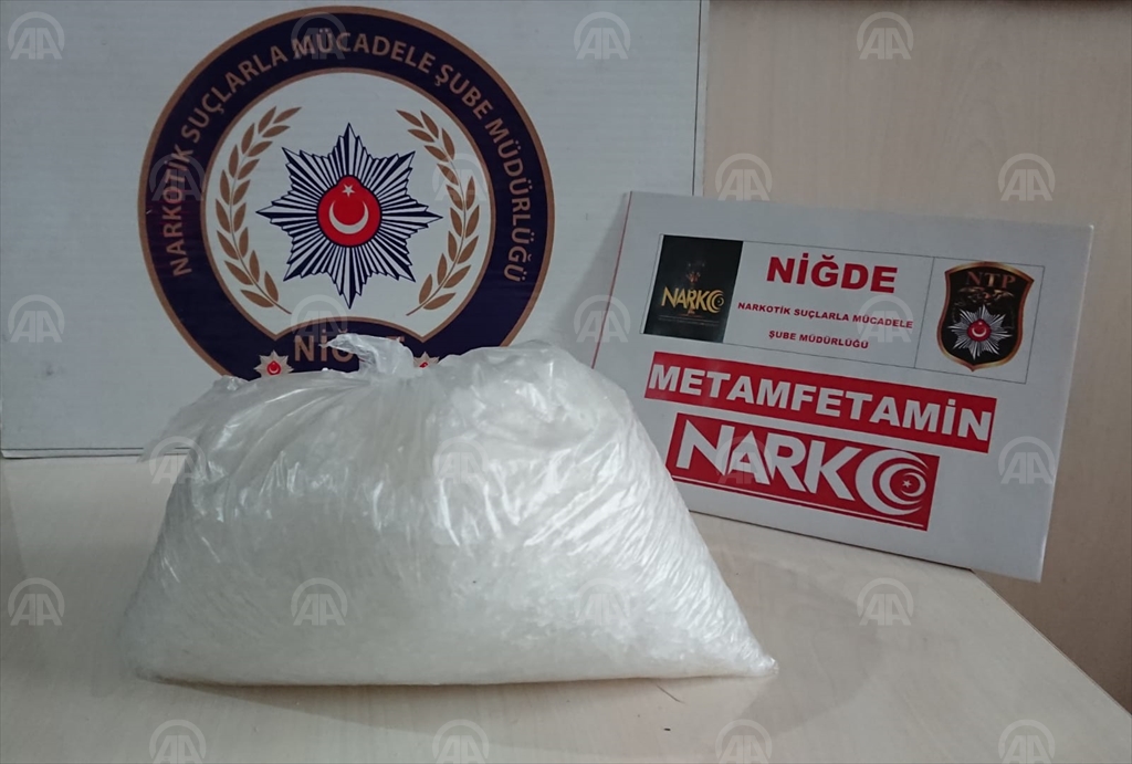 Niğde'de 800 gram sentetik uyuşturucu ele geçirildi