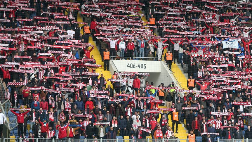 Süper Lig'de seyirci ortalaması 14 bine yaklaştı