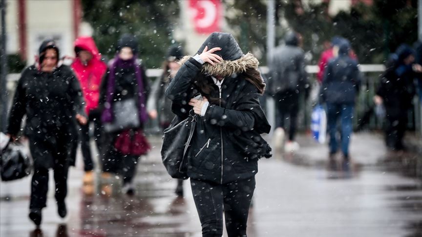 İstanbul için kar, buzlanma ve don uyarısı