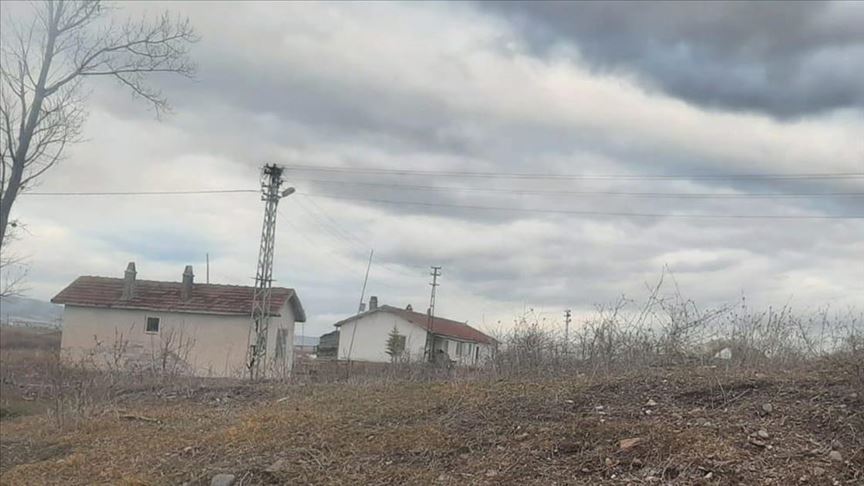 FETÖ'nün 'Sincan bölge hadimi' ahırda yakalandı