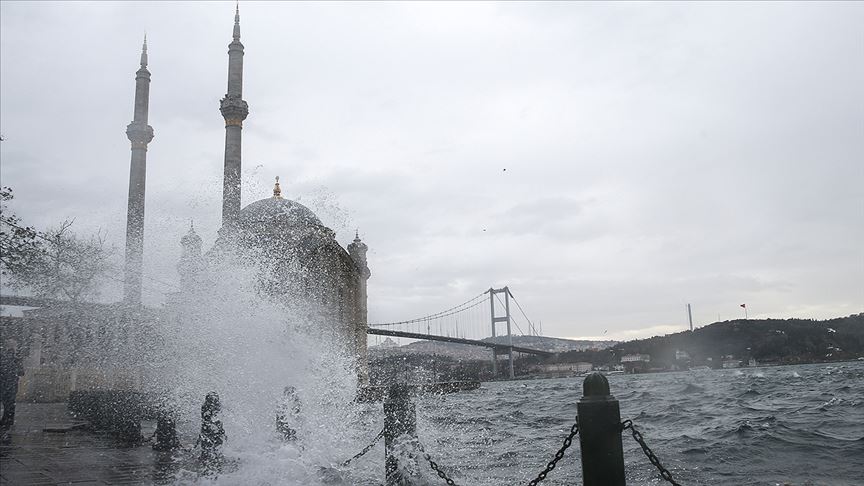 Marmara Bölgesi'nde yarın fırtına bekleniyor