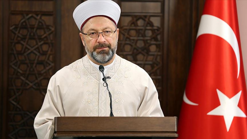 Diyanet İşleri Başkanı Erbaş'tan 'Regaib Kandili' mesajı