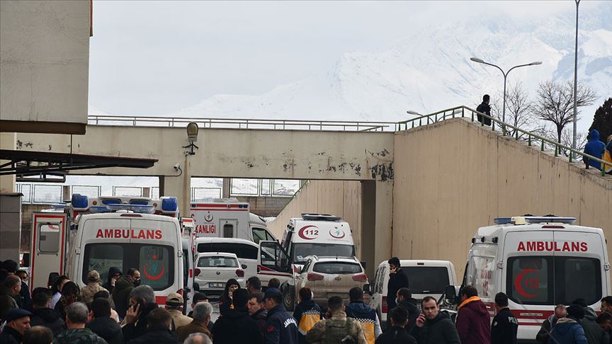 Ağrı'da dünkü roketli saldırıda yaralanan gümrük personeli şehit oldu