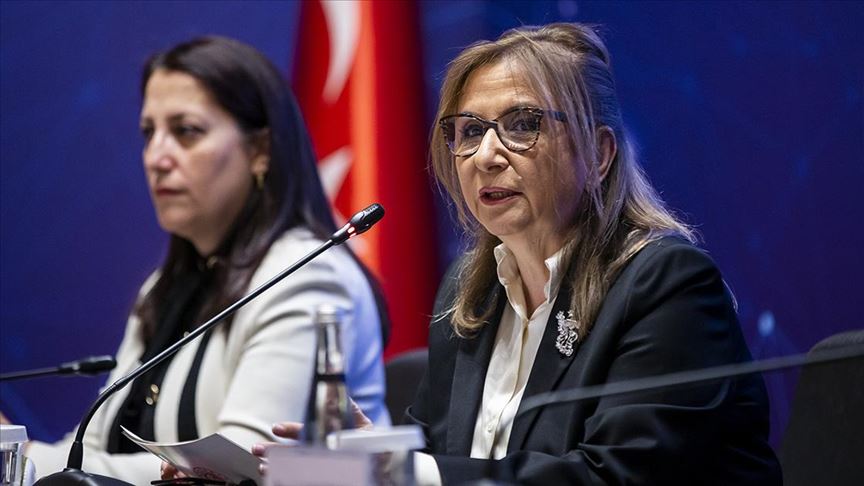 Bakan Pekcan: Ticaret ve ihracat kültürünün tabana yayılması amacıyla vatandaşlarımıza ücretsiz eğitim vereceğiz