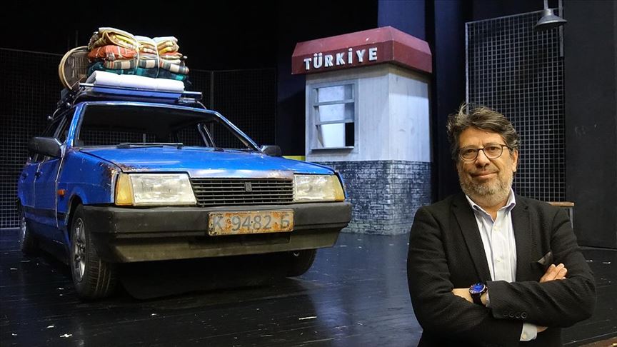İzmir Devlet Tiyatrosu mart ayında 104 kez perde açacak!