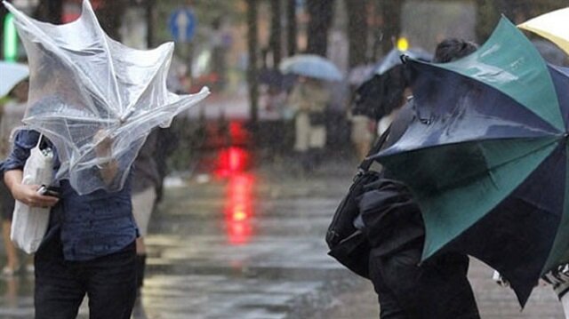 Meteorolojiden 5 il için kuvvetli rüzgar ve fırtına uyarısı