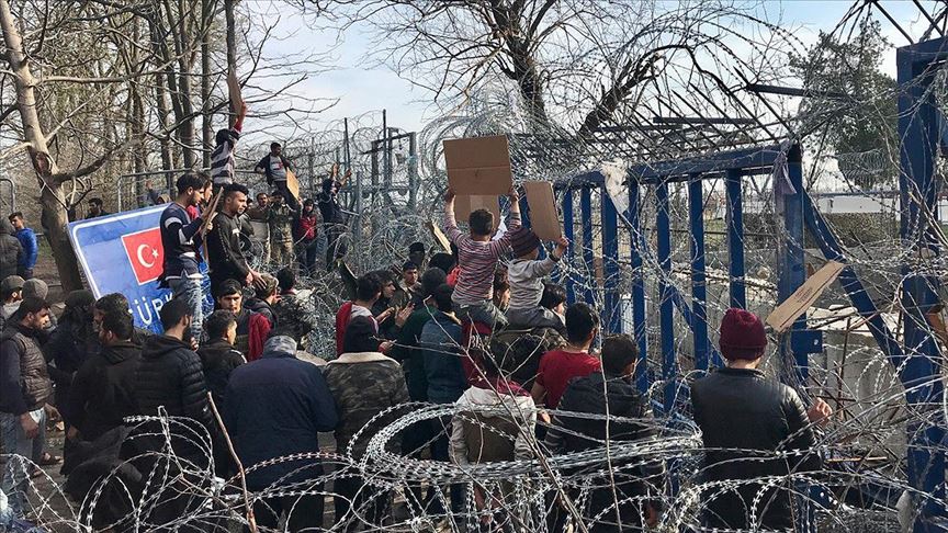 Sığınmacıların Avrupa kapısında bekleyişlerinin 17. gününe girildi