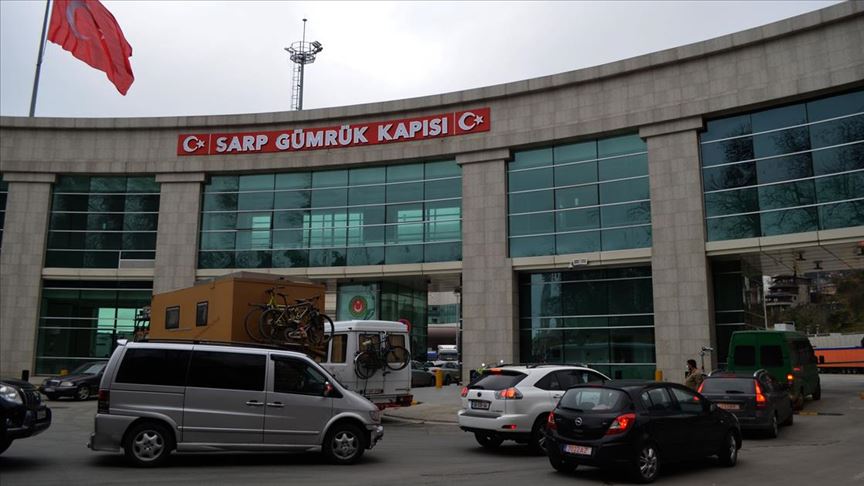 SARP SINIR KAPISI yolcu trafiğine kapatıldı!