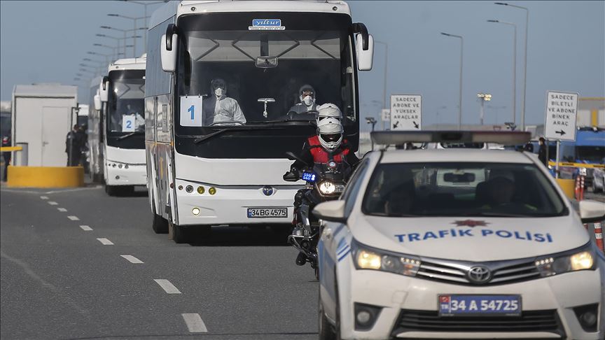 Türk vatandaşları uçaklarla Türkiye'ye getirilmeye başlandı!