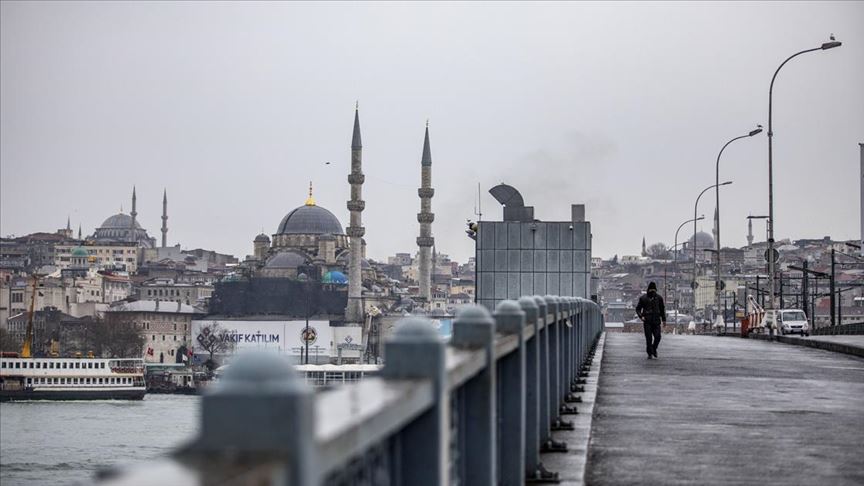 İstanbul'da sokağa çıkma oranı düştü!