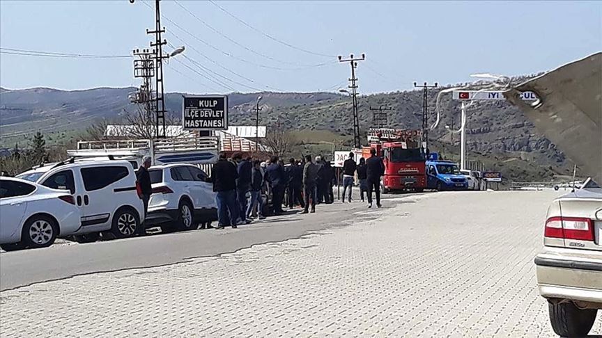 Kulp'taki terör saldırısında şehit olan 5 kişi son yolculuğuna uğurlandı