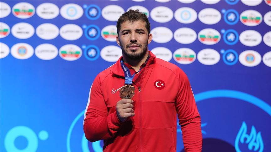 Milli güreşçi Cenk İldem: Tek hedefim ve hayalim olimpiyat altın madalyası