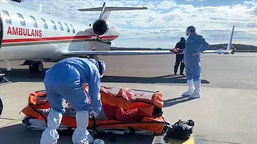 İsveç'teki Türk hasta ambulans uçakla Türkiye'ye getiriliyor