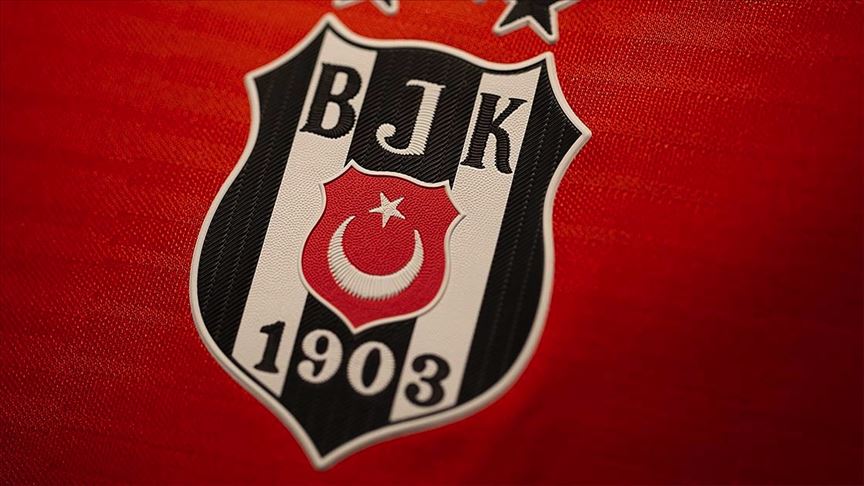 Beşiktaş'ta bir futbolcu ve bir kulüp çalışanında koronavirüs testi pozitif çıktı