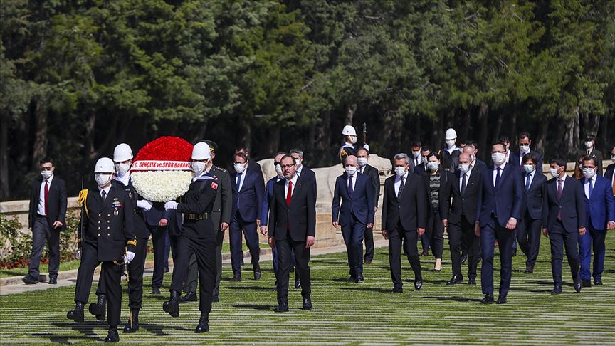 Anıtkabir'de 19 Mayıs töreni düzenlendi