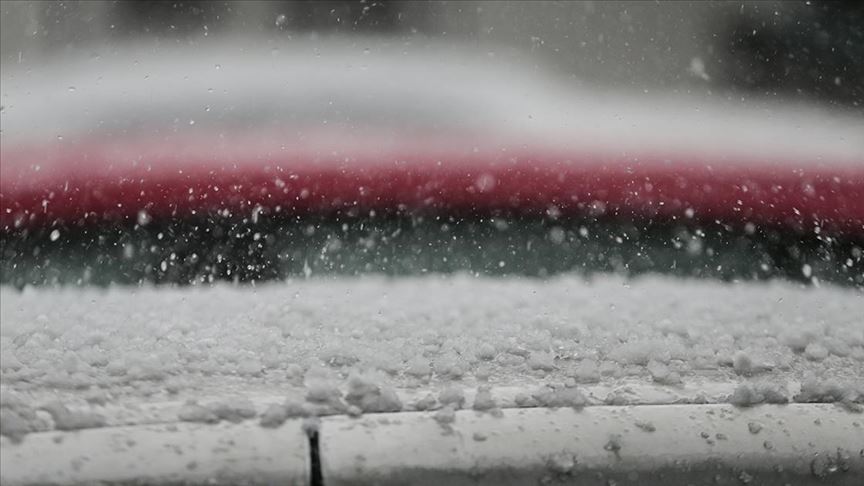 Meteoroloji'den sağanak ve dolu uyarısı