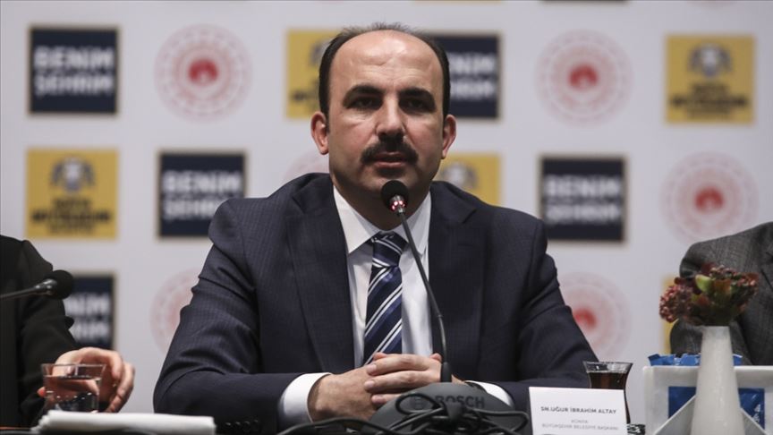 Konya Büyükşehir Belediye Başkanı Altay'dan artan Kovid-19 vakalarına ilişkin açıklama