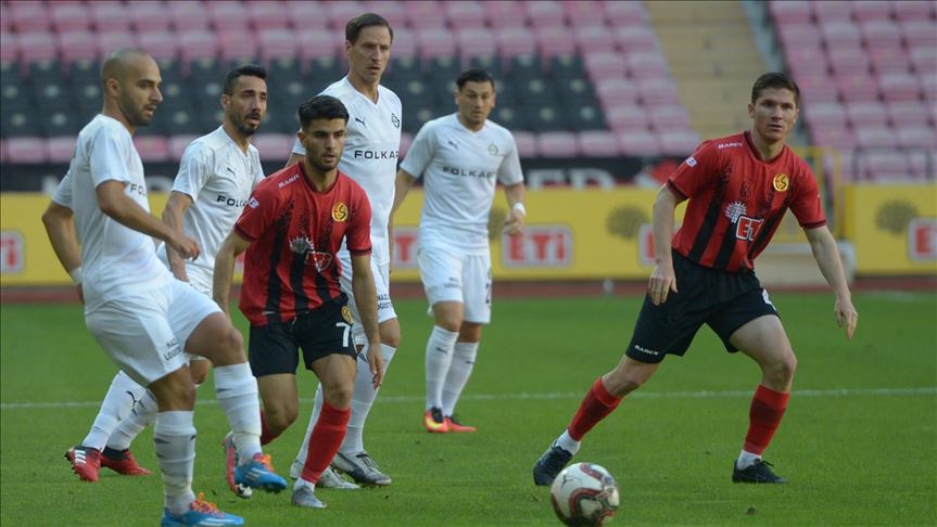 TFF 1. Lig'e ilk veda eden Eskişehirspor oldu