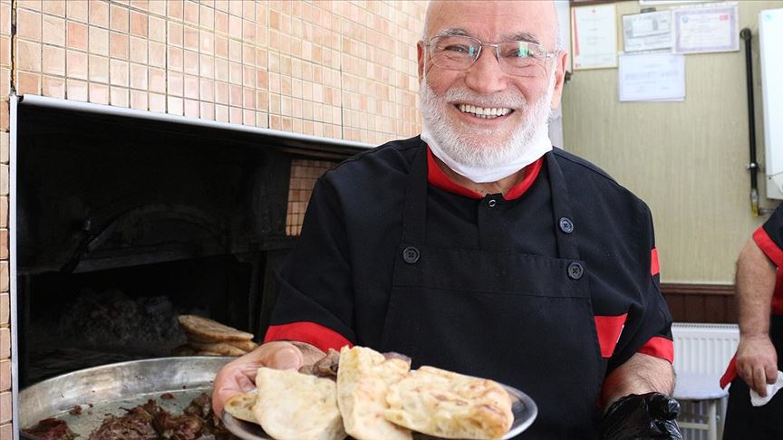 Konya'da üç kuşaktır 'Fırın Kebabı' pişiriyorlar