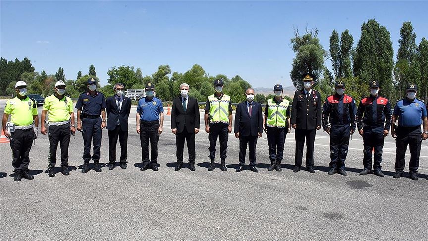 "Kurban Bayramı tatilinde 163 bin personelle sahadayız"