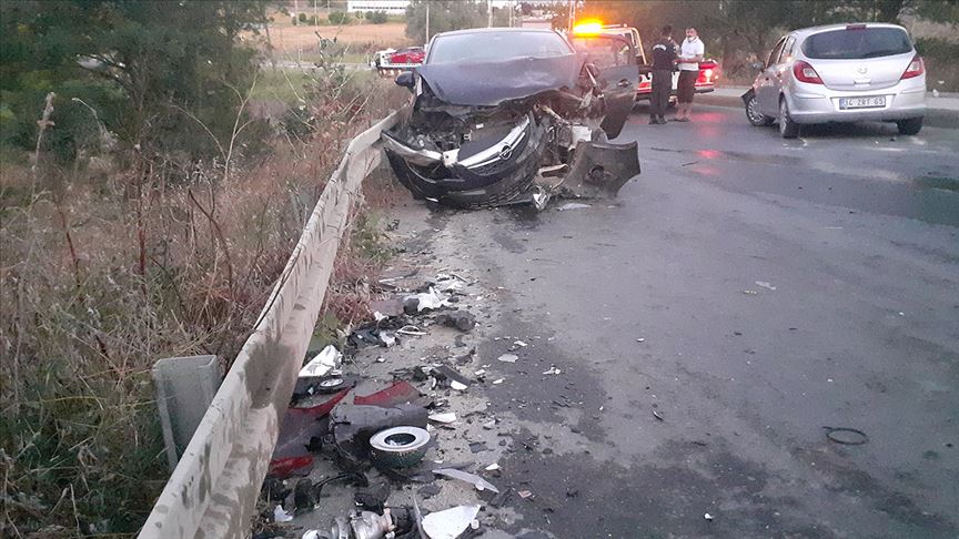 Silivri'de zincirleme trafik kazası: 18 yaralı