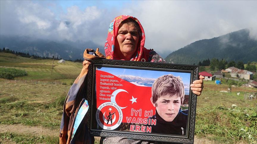 Şehit Eren Bülbül'ün annesi: Şehit yavrum tüm Türkiye'nin acısı oldu