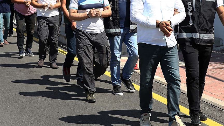 İstanbul merkezli 30 ilde düzenlenen FETÖ'nün TSK yapılanmasına yönelik operasyonda 59 kişi yakalandı