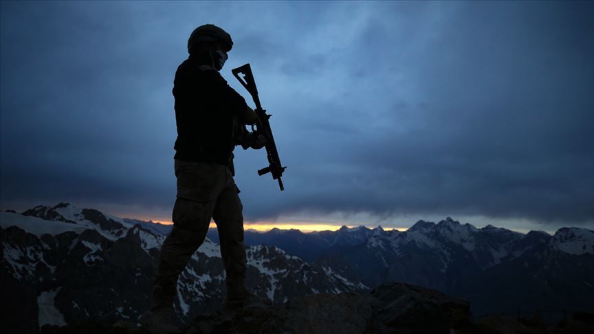 Hakkari'de bir asker şehit oldu!