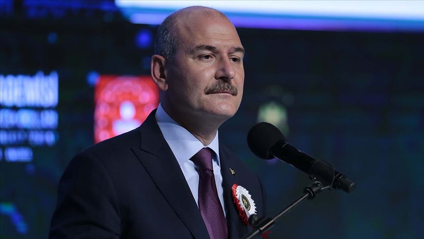 Bakan Soylu: 21 Eylül'den itibaren yeni tip sürücü belgeleri yeni nesil kimlik kartlarına yüklenmeye başlanacak