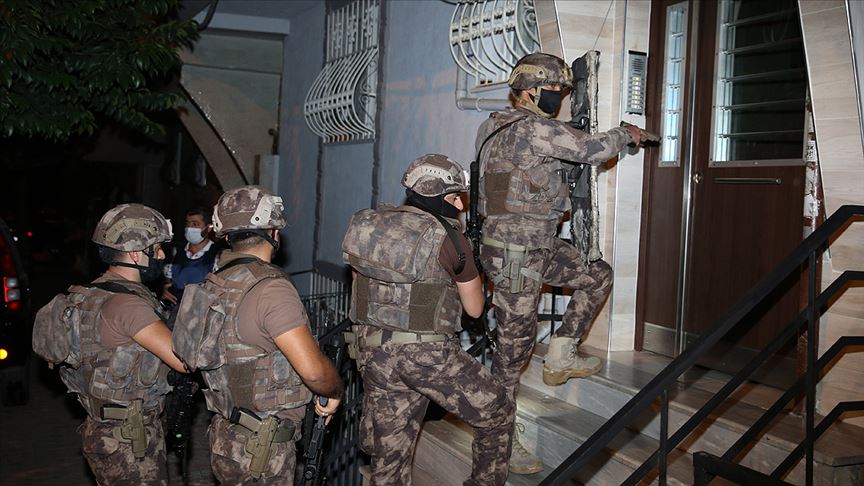 İstanbul'da terör örgütü MLKP'ye yönelik operasyon: 20 gözaltı