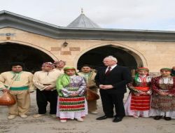 Abd Büyükelçisi Hacıbektaş Veli Türbesini Ziyaret Etti