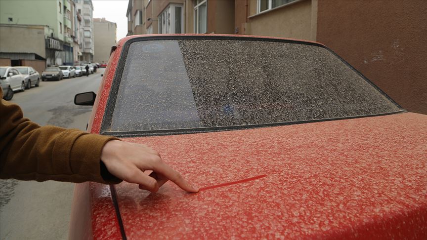 Çöl tozu Türkiye'nin batı kesimlerinde çamurlu yağmura yol açabilir!