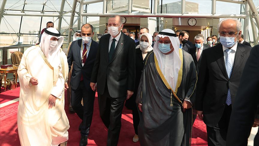 Cumhurbaşkanı Erdoğan taziye için Kuveyt'i ziyaret etti