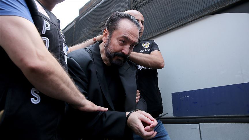 Adnan Oktar: Villayı arkadaşım ödüyor, ben misafir olarak kalıyorum