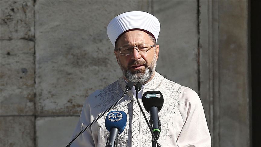 Diyanet İşleri Başkanı Erbaş: Ermenistan'ın alçakça saldırısını şiddetle kınıyorum