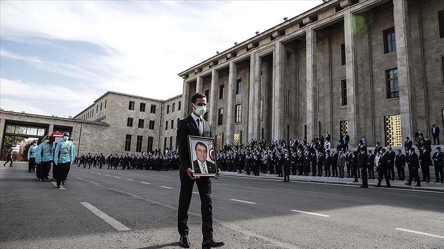 Eski Sağlık Bakanı Durmuş için TBMM'de cenaze töreni düzenlendi